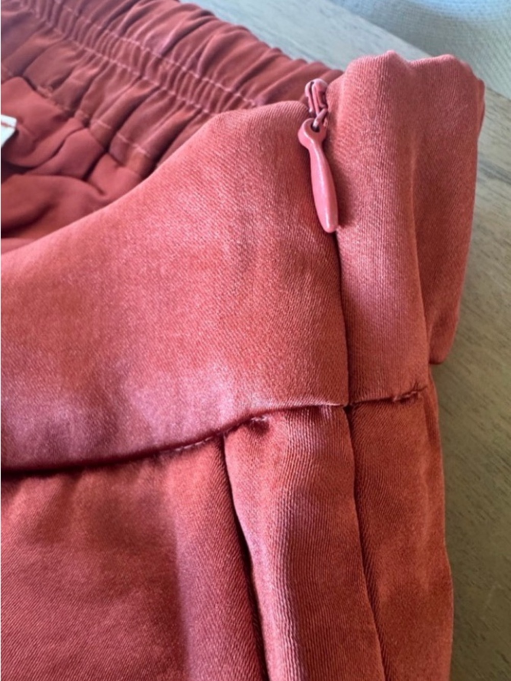 Entro Radiant Rust Satin
Wide Leg Pants NWT - Picture 7 of 8